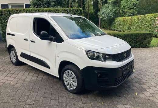 Peugeot 1.6 D LICHTE VRACHT - 3 ZITPLAATSEN