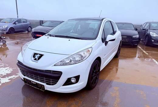 Peugeot 1.4 95ch Forever