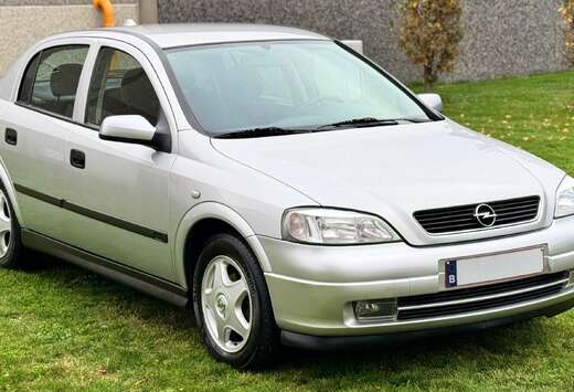 Opel 1.6i 16v Elegance