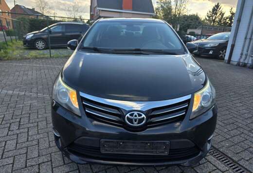 Toyota Avensis 2.0 D-4D Comfort