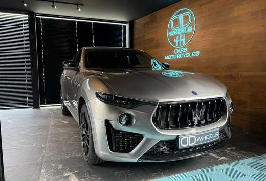 Maserati Facelift Q4 3.0 V6 Bi-Turbo / Garantie 12 Mo ...