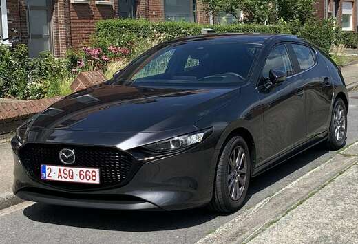 Mazda 3 Sedan 2.0i e-Skyactiv-G Skydrive