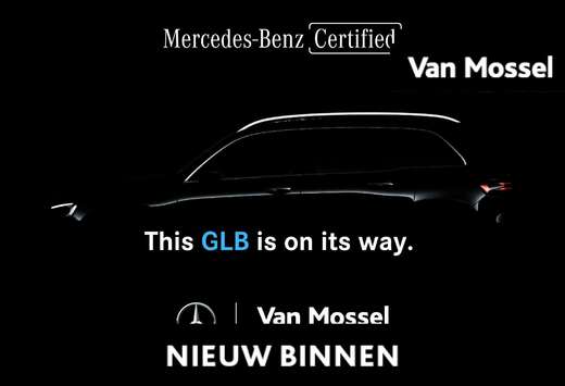 Mercedes-Benz AMG Line + PANO DAK + TREKHAAK + CARPLA ...