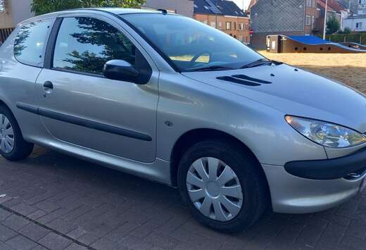 Peugeot CC 1.6i 16v Quicksilver