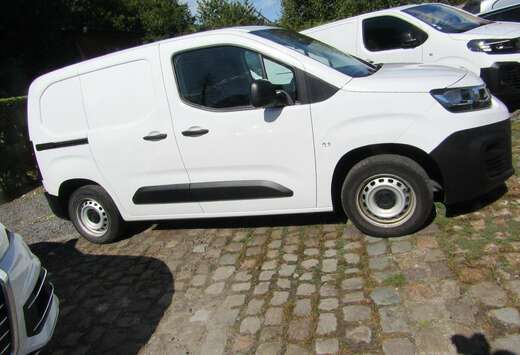 Citroen 1.5 BlueHDi UTILITAIRE 3 Places A/C,Nav.,Crui ...