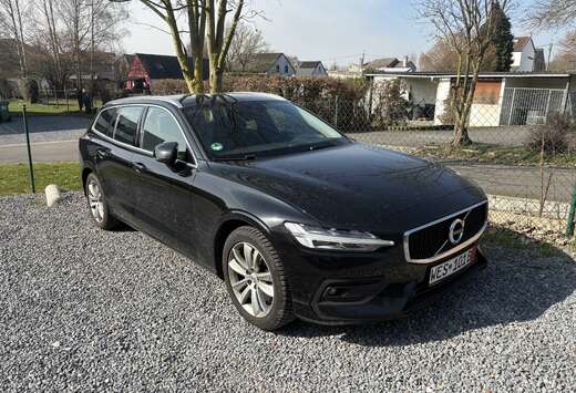 Volvo 2.0 D4 Momentum Geartronic