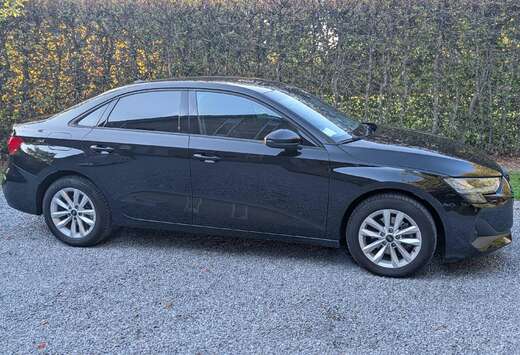 Audi A3 30 TFSI MEHV Business Edition Attraction S tr ...