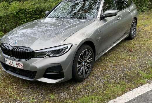 BMW 330e Touring M Sport