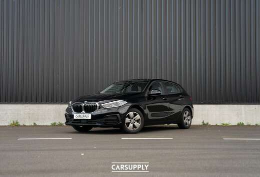 BMW 118iA Automaat - LED - PDC - Apple Carplay - DAB