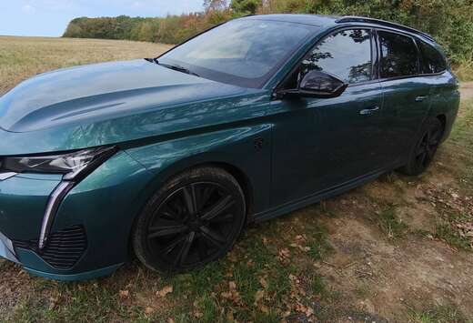 Peugeot SW GT Pack 1.5 BlueHDI 130Ch EAT8 Bleu Avatar ...
