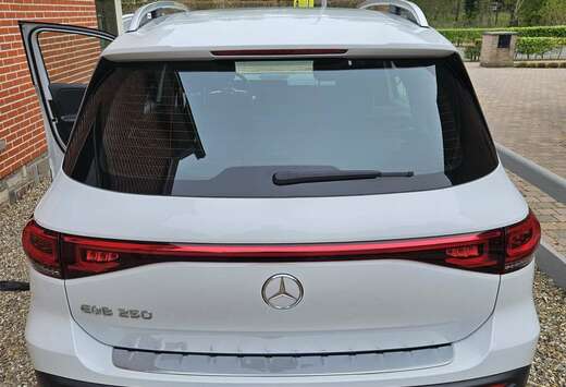 Mercedes-Benz EQB 250Progressive