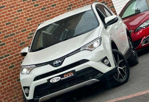 Toyota // 12.2027 GARANTIE TOYOTA // PARFAIT ÉTAT //