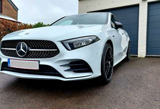 Mercedes-Benz A250e PHEV *AMG line *LED Intérieur *J ...