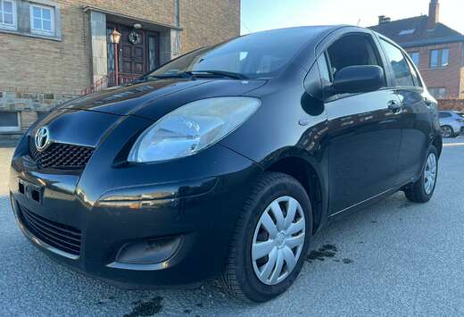 Toyota 1.0i VVT-i Comfort