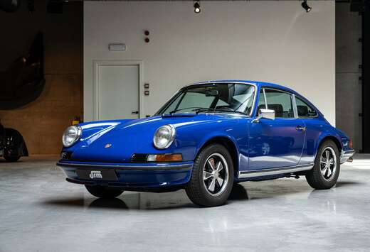 Porsche 2.4 S - Matching  - Oxford Blue