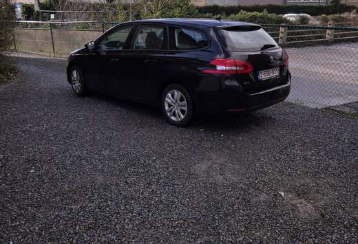 Peugeot SW 1.6 BlueHDi Style STT