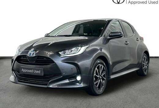 Toyota Iconic | head up display | camera | carplay
