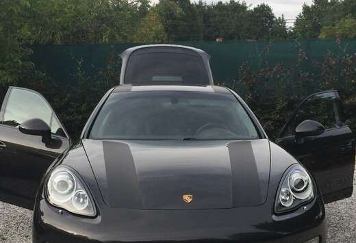 Porsche Panamera 3.6i V6 PDK