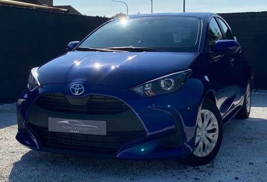 Toyota 1.5i VVT-i Hybrid CAMERA-APPLE CAR PLAY-BTE AU ...