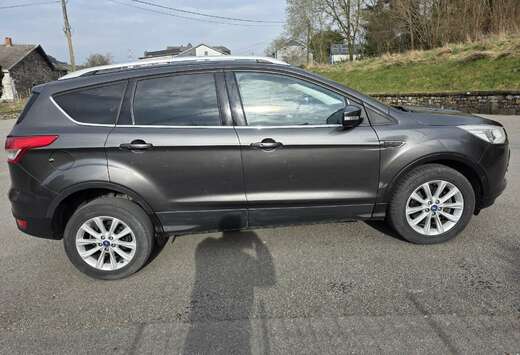 Ford 2.0 TDCi FWD Titanium S/S