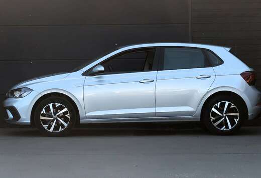 Volkswagen Reflex Silver 1.0 TSI OPF DSG