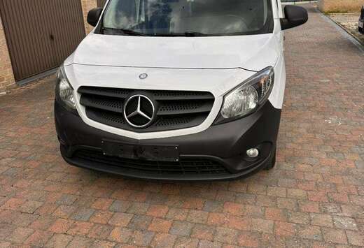 Mercedes-Benz FGN 111 CDI LONG SELECT