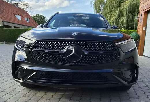 Mercedes-Benz GLC 300 e PHEV AMG Line (230 kW) AMG Li ...
