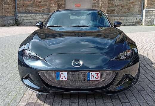 Mazda MX-5 2.0i Skyactiv-G Kazari Kazari