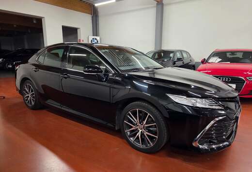 Toyota Hybrid + Premium Plus + CUIR / NAVI / LED / CA ...