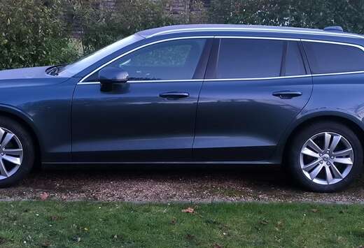 Volvo V60 2.0 D3 Momentum Core