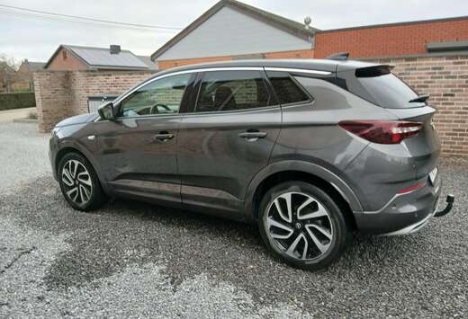 Opel Grandland X 1.6 CDTI BlueInjection Edition