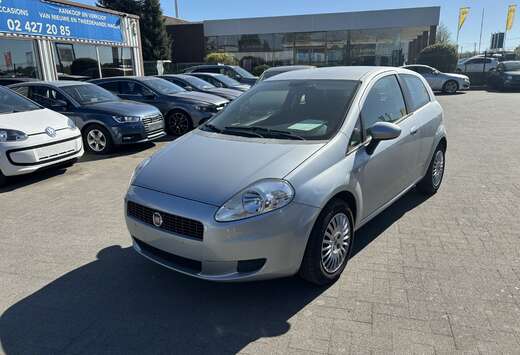 Fiat Grande Punto 1.4i 8v BOITE AUTO
