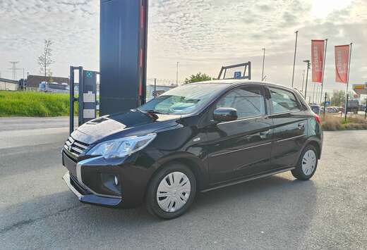 Mitsubishi Space Star Invite