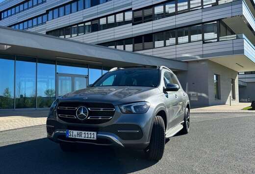 Mercedes-Benz d 4Matic 9G-TRONIC