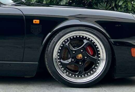 Porsche Carrera 4