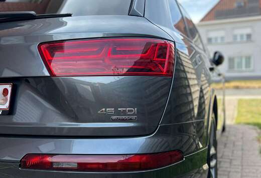 Audi Q7 45 TDI quattro tiptronic