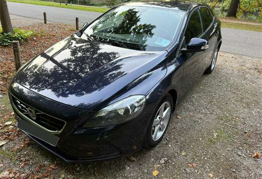 Volvo V40 D2 Momentum