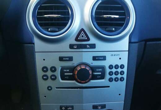 Opel 1.2i Essentia