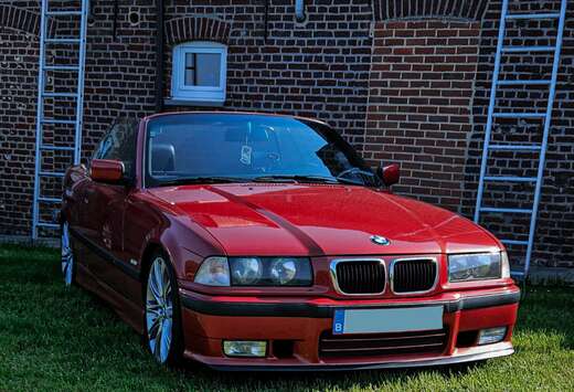 BMW 318i