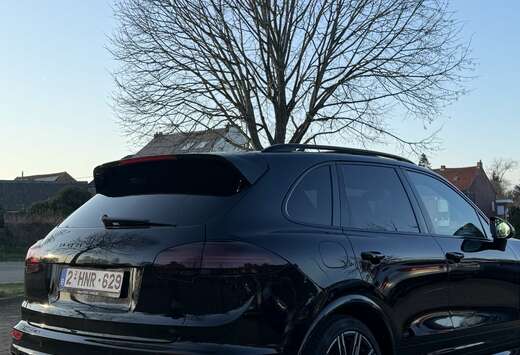 Porsche Diesel Platinum Edition