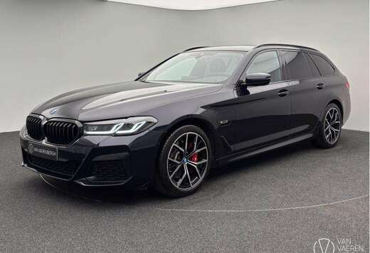 BMW e Touring/ M SPORT PRO/ KEYLESS/ APPLE CARPLAY