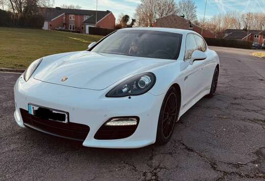 Porsche Panamera Pack Aero ( 300cv )