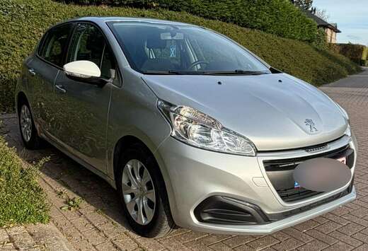Peugeot 208 1.2i PureTech Like S