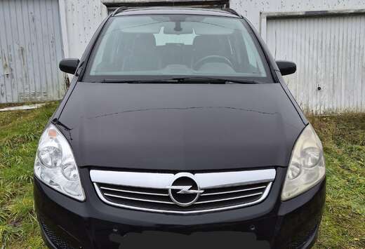 Opel Zafira 1.7 CDTi Cosmo DPF
