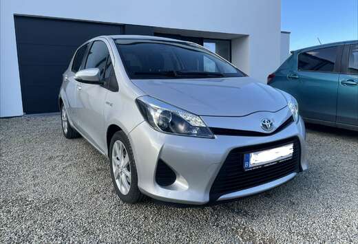 Toyota Hybrid 1.5 VVT-i Club