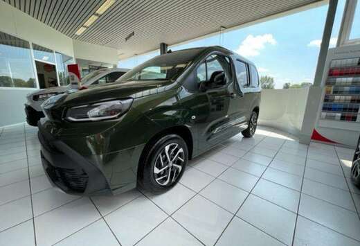 Toyota Family 5pl Proace City Verso Family DIRECT LEV ...