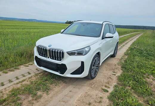 BMW 30 e xDrive M Sport