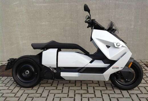 BMW Directievoertuig /Niet ingeschreven