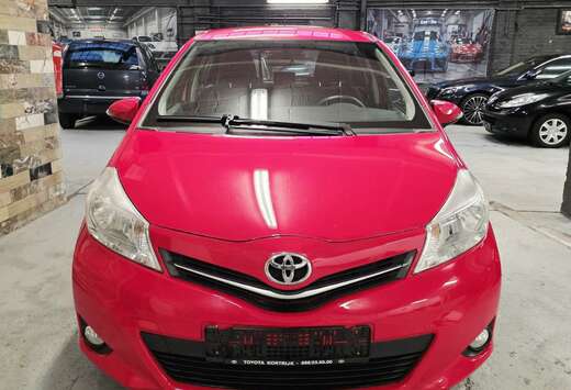 Toyota Yaris 1.0i VVT-i Dynamic