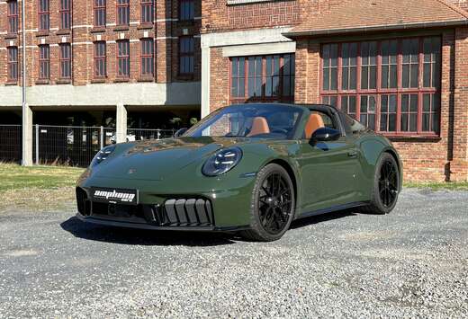 Porsche Targa 4 GTS HEV       Exclusive open sky in P ...